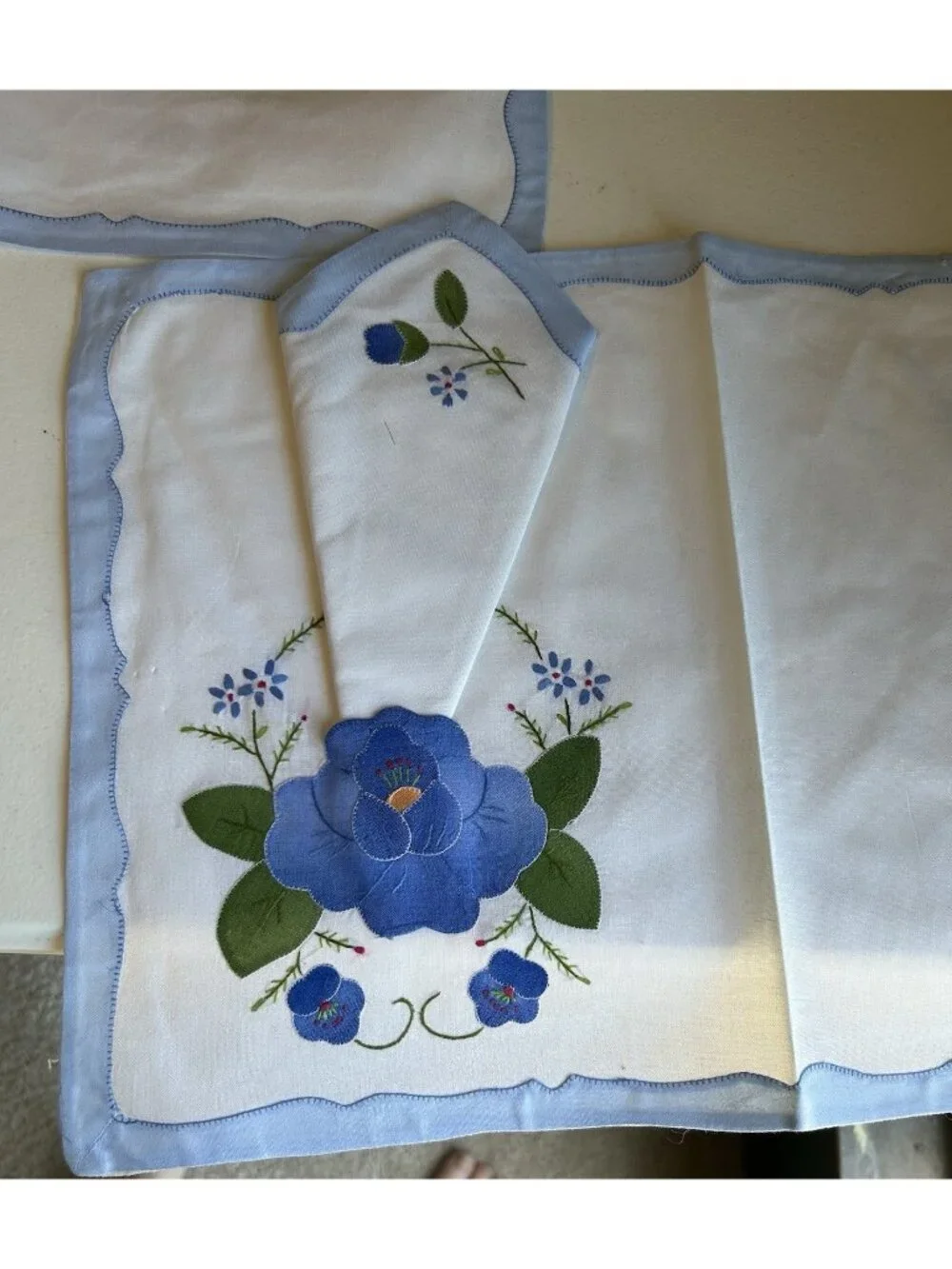 5 Vintage Madeira Applique Placemats w Matching Napkins Cotton NOS Blue White